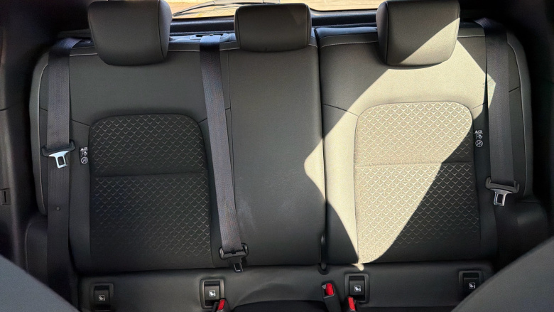 Nissan Juke 1.0 DiG-T 114 N-Connecta 5dr DCT Petrol Hatchback